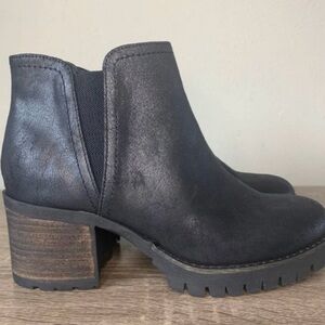 Black Ankle Boots